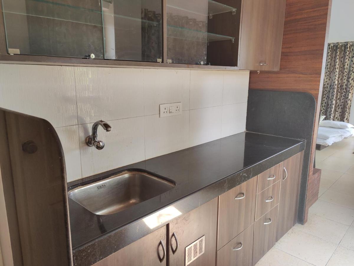 Jenjon Karjat Resort - One Bhk Premium Chalet With Optional Swimming Pool Luaran gambar