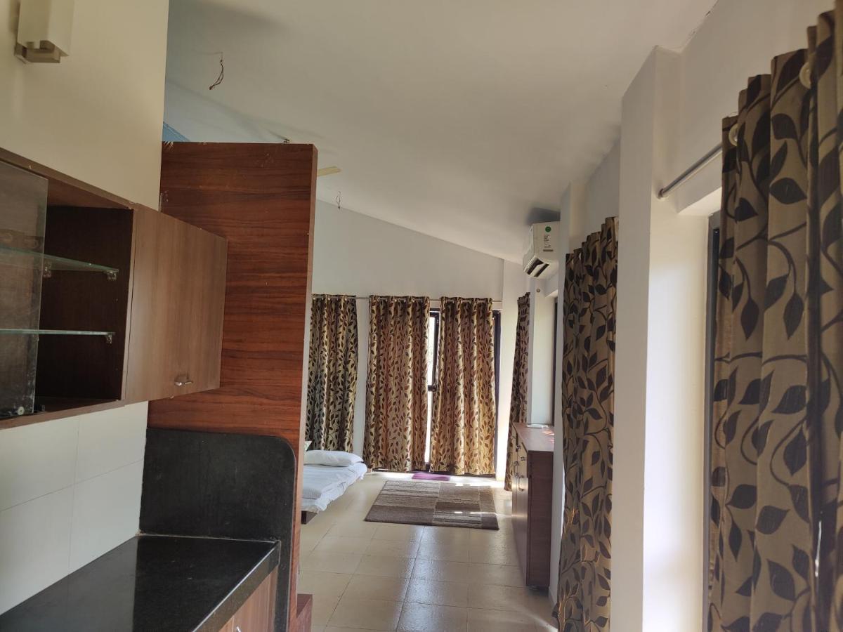 Jenjon Karjat Resort - One Bhk Premium Chalet With Optional Swimming Pool Luaran gambar