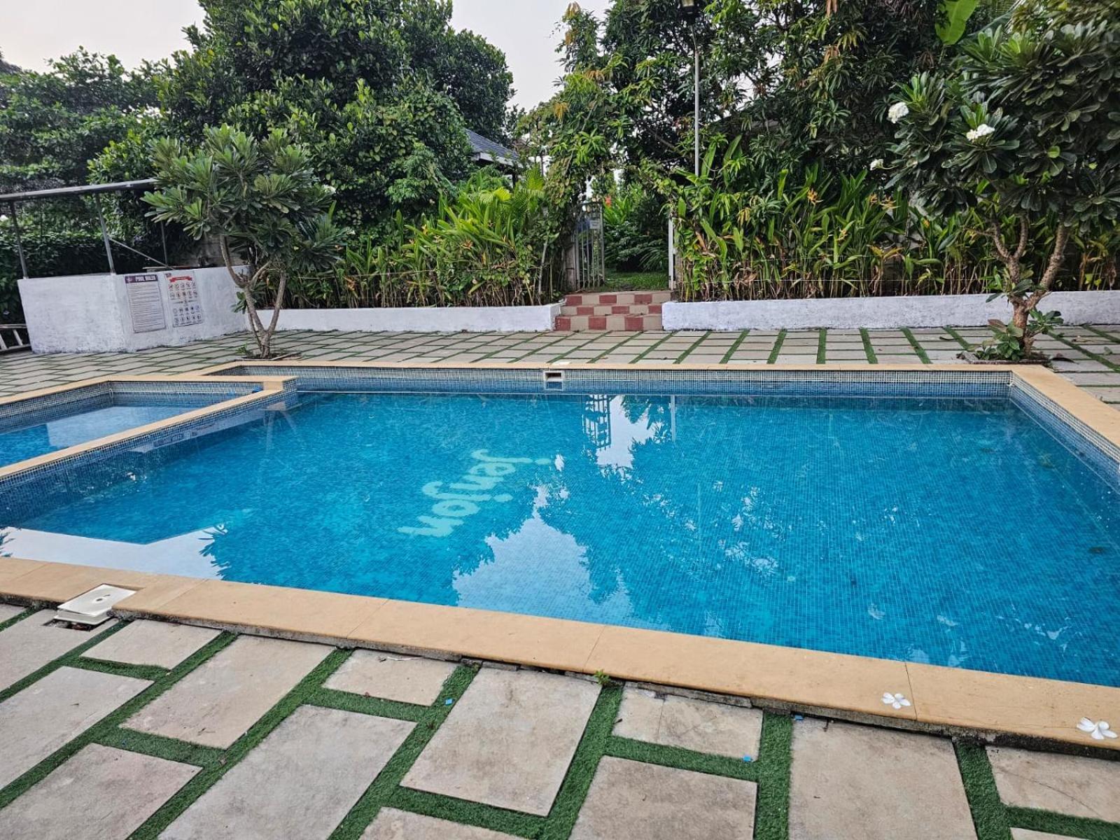 Jenjon Karjat Resort - One Bhk Premium Chalet With Optional Swimming Pool Luaran gambar